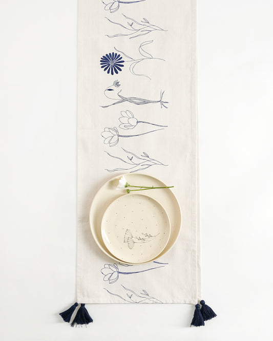 Gardenia Table Runner, Ivory