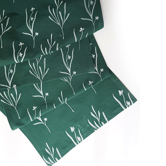 Garden Lily Table Runner