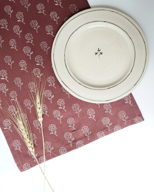 Tagar Table Runner, Dry Rose